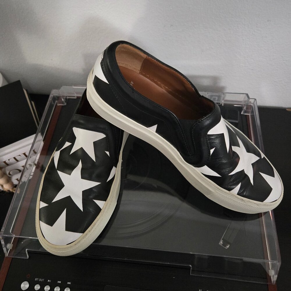 Givenchy Stars Skate Base Slip-ons